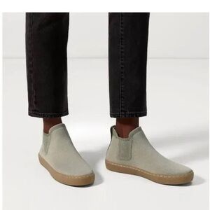 Women’s Rothy’s Slip-On Knit Chelsea Sneakers in Light Sage